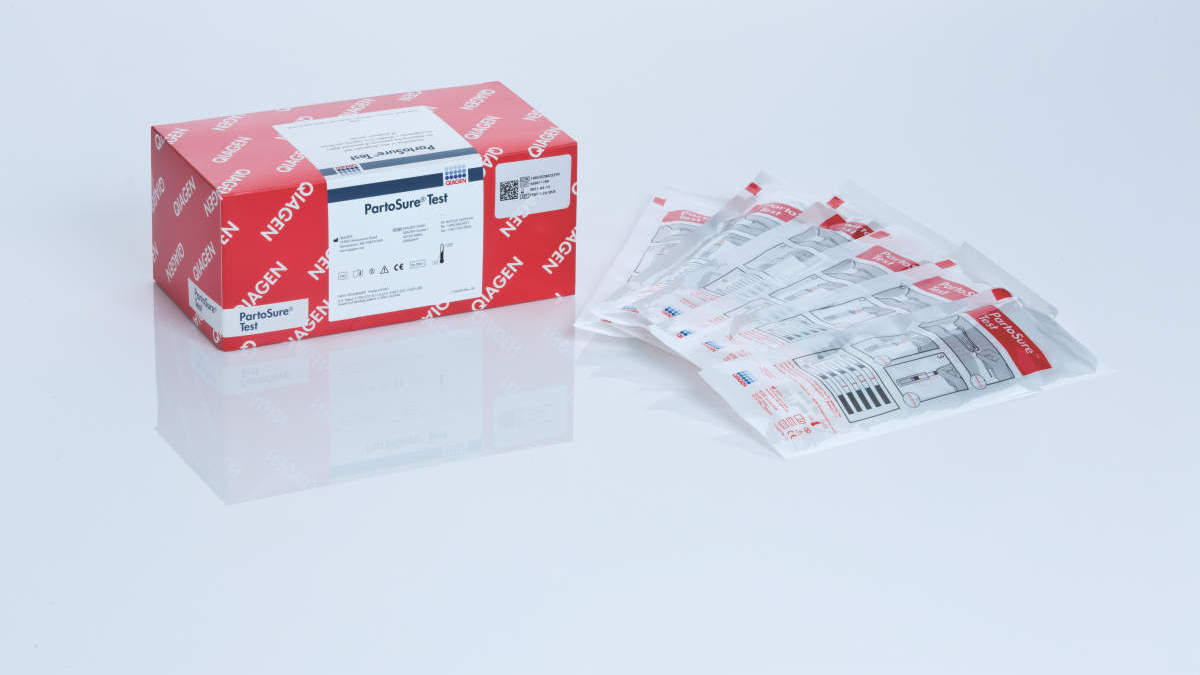 For the detection of PAMG-1 in vaginal secretions of pregnant women