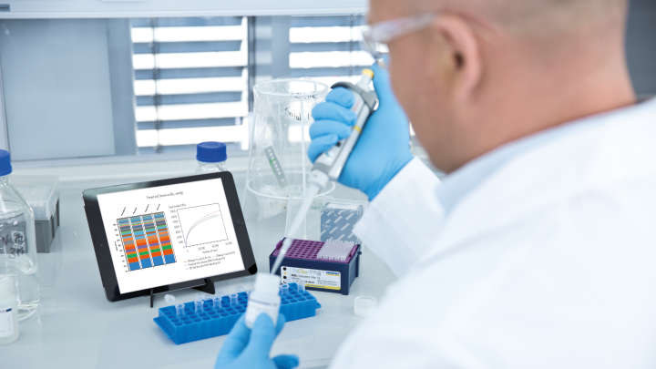 Microbiome, lab scientist